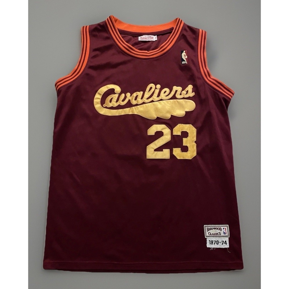 Cleveland Cavaliers LeBron James Mitchell & Ness Hardwood Classics Jersey 52 JBH